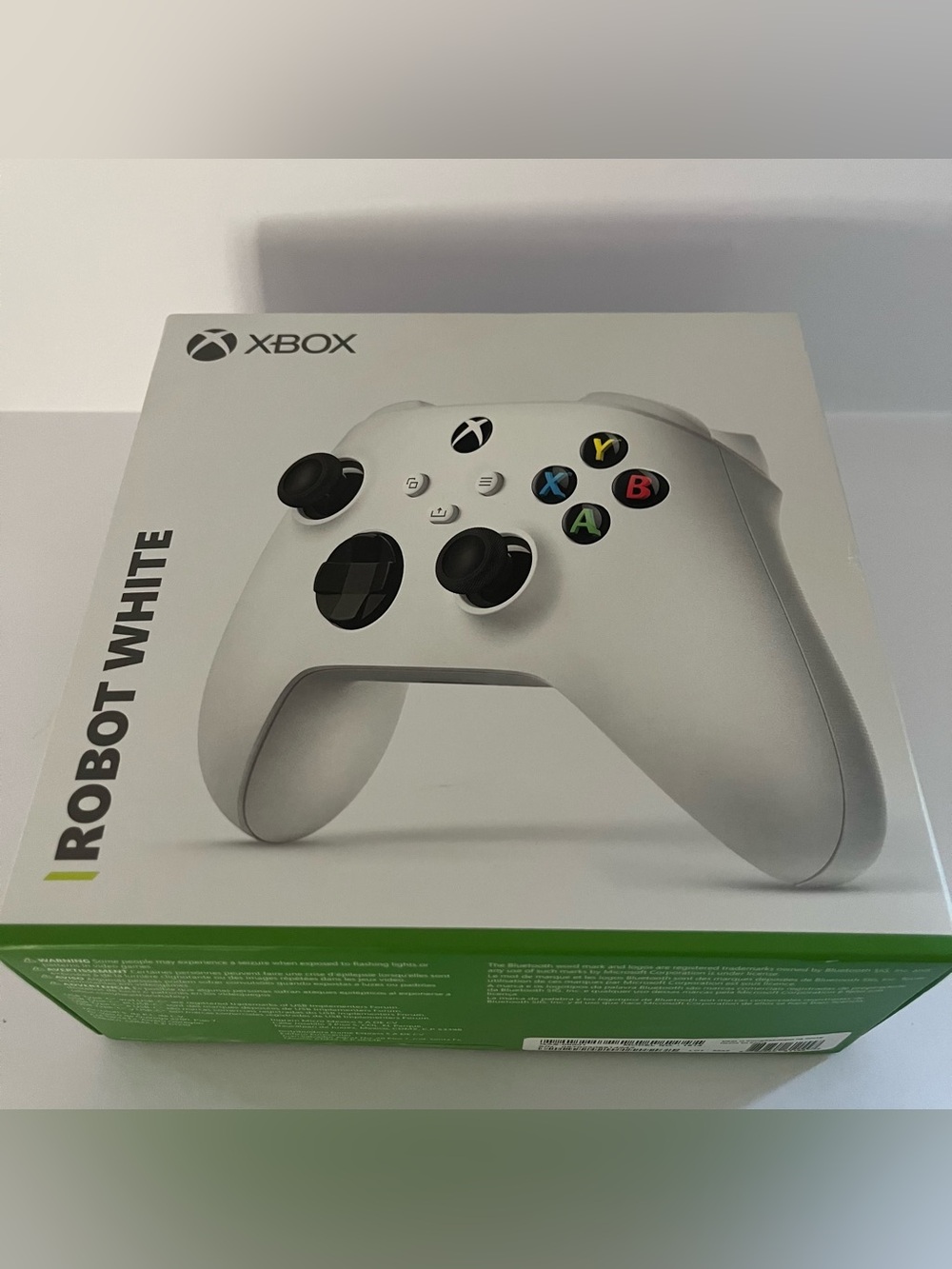 Microsoft Xbox Series X|S Wireless Controller Robot White 1914 Factory
Sealed